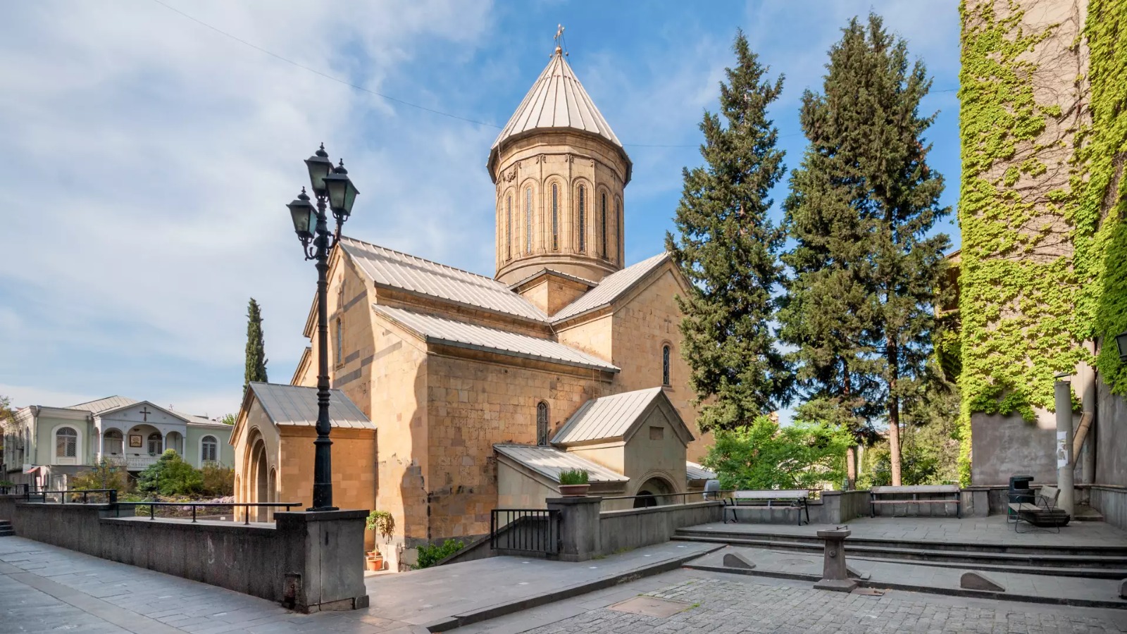 DAY 02 : TBILISI CITY TOUR